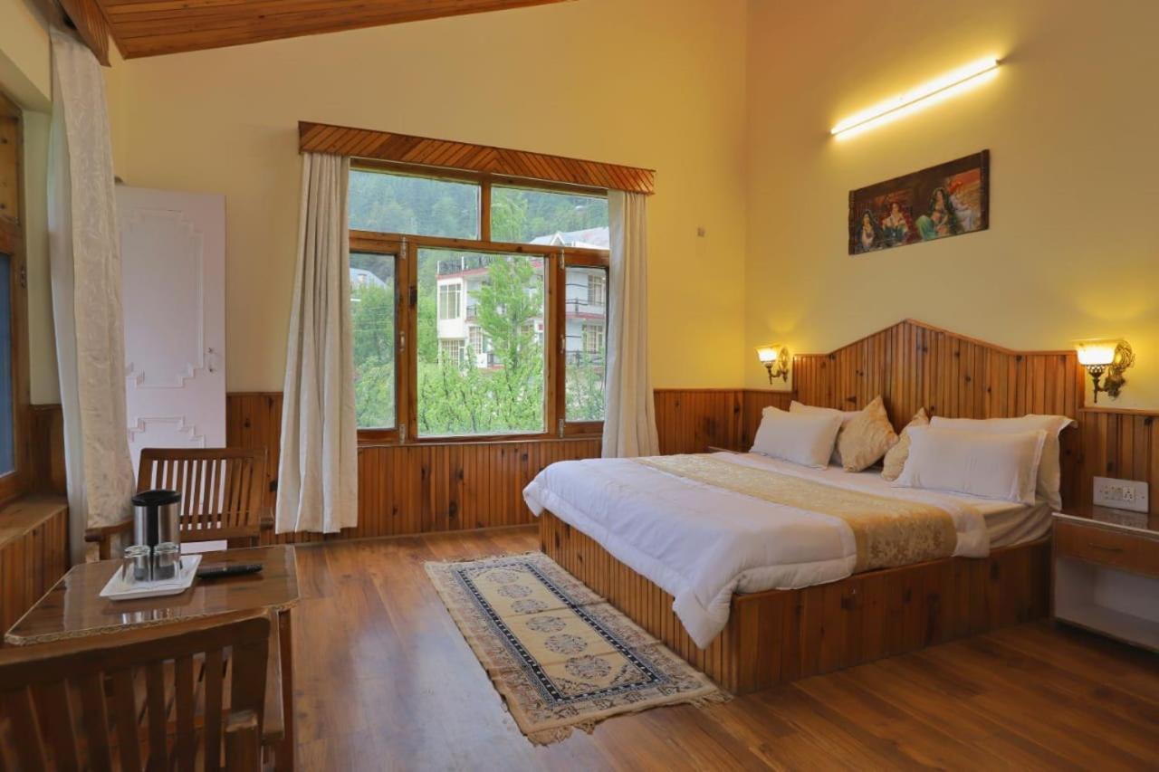 Grey Moustache 4Bhk Villa Manāli Eksteriør bilde