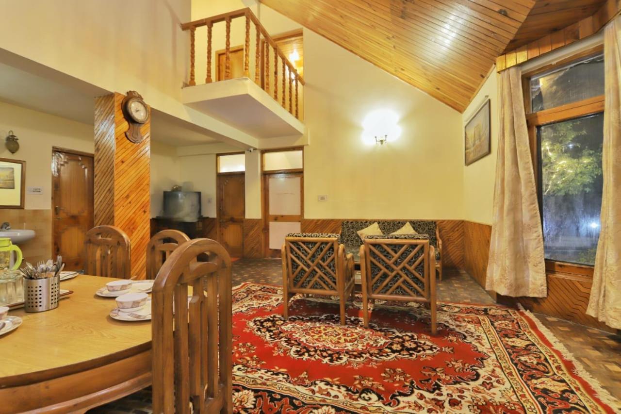 Grey Moustache 4Bhk Villa Manāli Eksteriør bilde