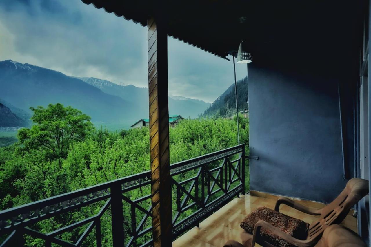 Grey Moustache 4Bhk Villa Manāli Eksteriør bilde