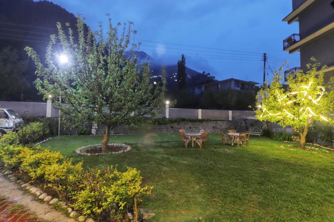 Grey Moustache 4Bhk Villa Manāli Eksteriør bilde